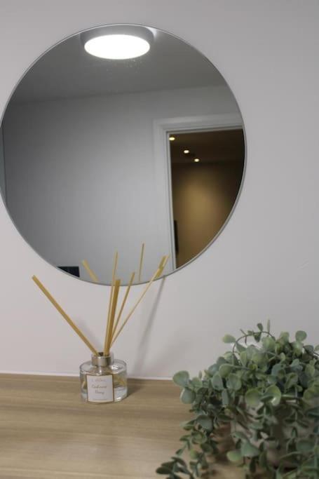 Amazing Luxury One Bedroom Apartment In The Heart Of Preston Preston  Exterior foto